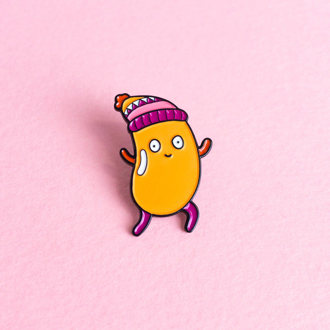 Lesbian lesbean beanie — enamel pin