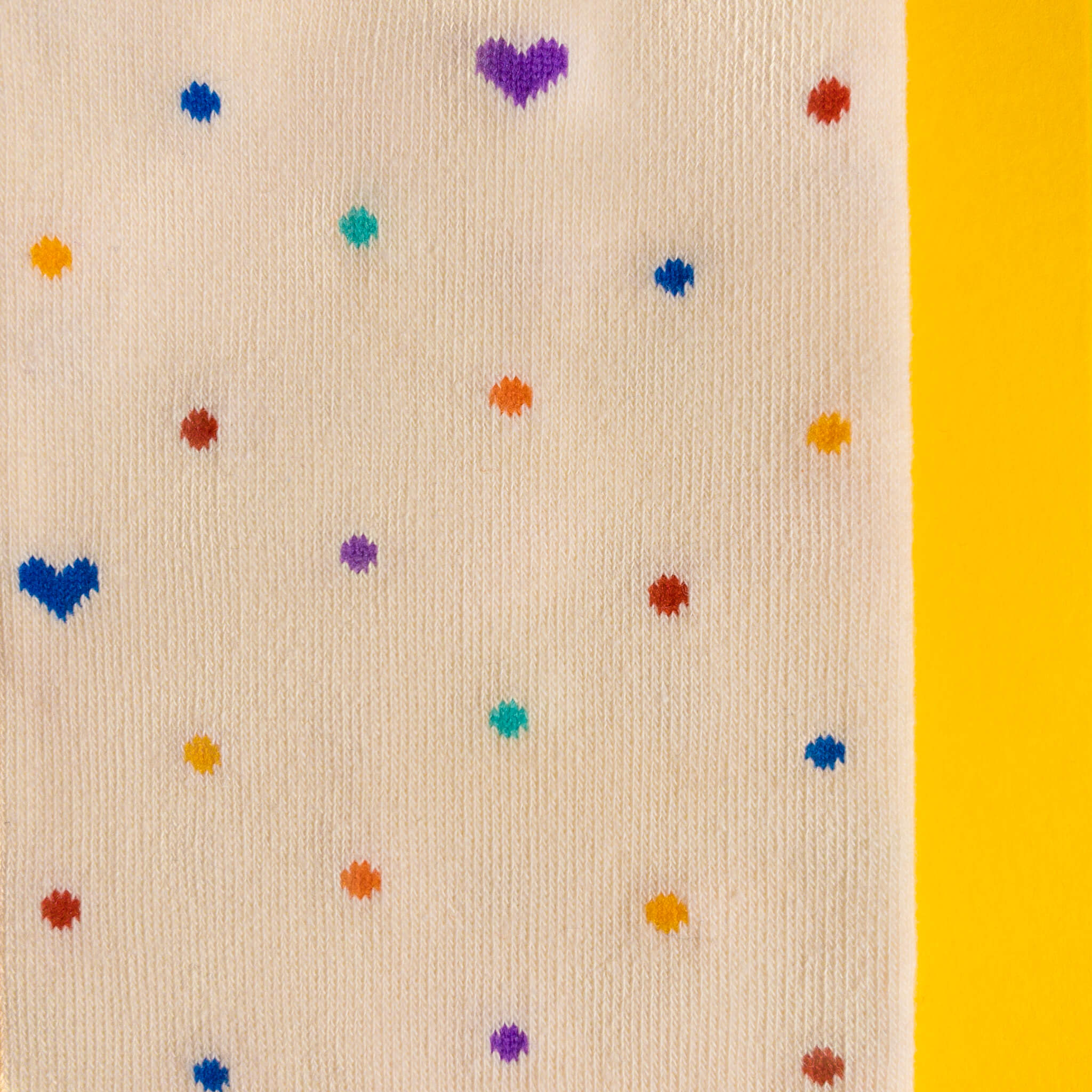 Rainbow dots (cream) — socks